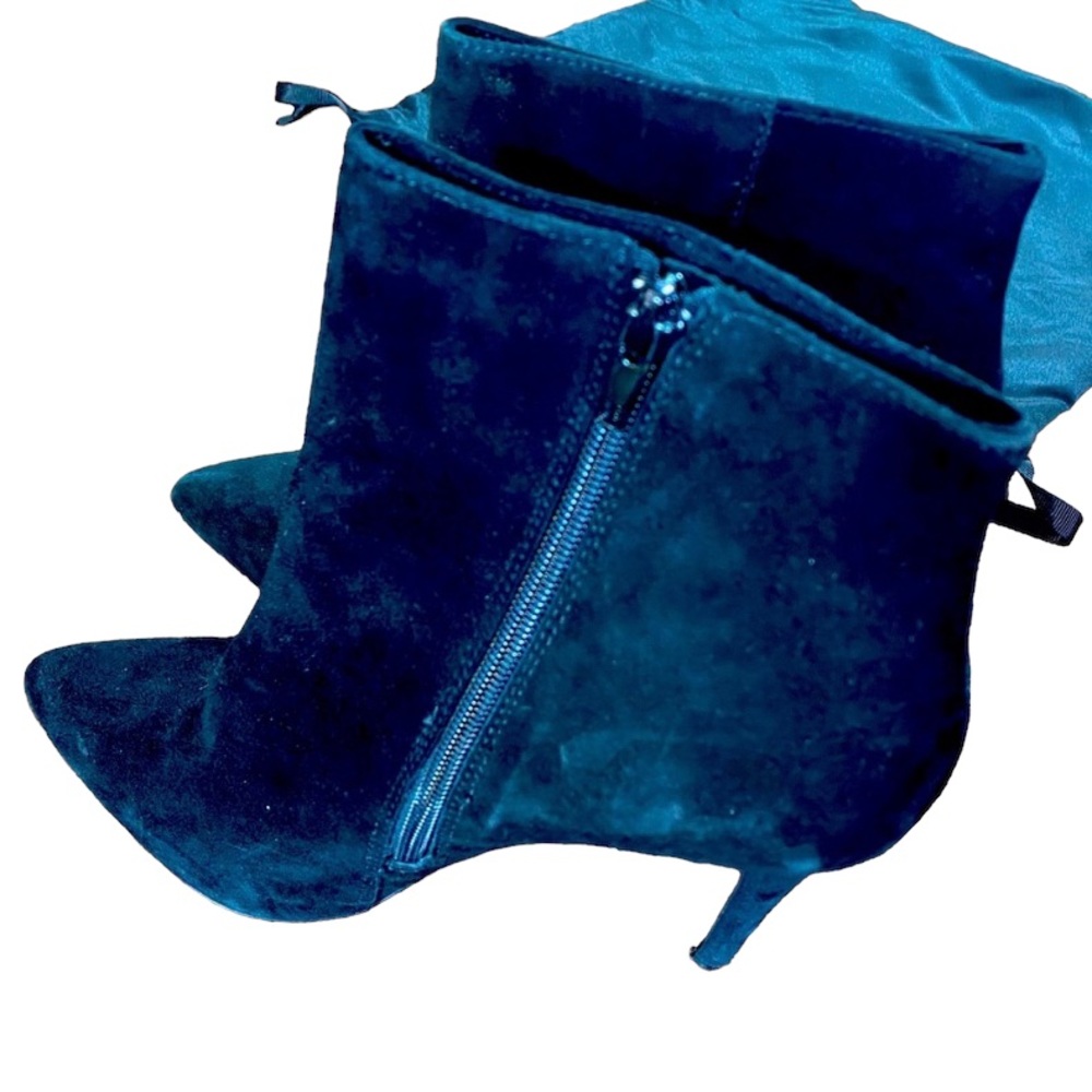 Charles By Charles David Black Suede Bootie 8.5 - image 2